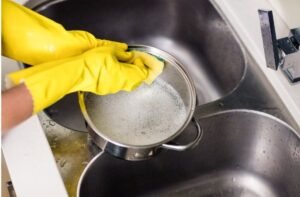 Cleaning Stainless Steel Cookware Without Ruining It