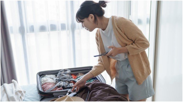 How do I handle documents and entry rules without last-minute panic?