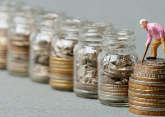 Simple Money Habits for Everyday Life Real Routines That Actually Stick