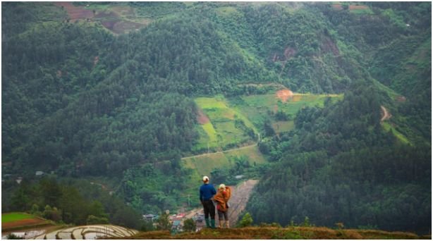 Why does eco-friendly travel for couples feel more romantic?