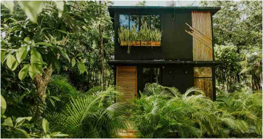 Eco-friendly travel for couples: My simple routine for romantic, low-impact trips