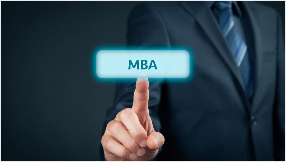 Unlocking Career Growth with an MBA