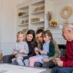 Building a Care Plan for Aging Parents: A Complete Family Guide for Support